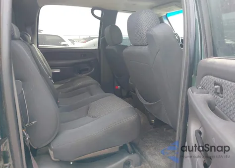 2003 Chevrolet Avalanche 1500 z USA, uszkodzony, nr VIN 3GNEK13T23G321069